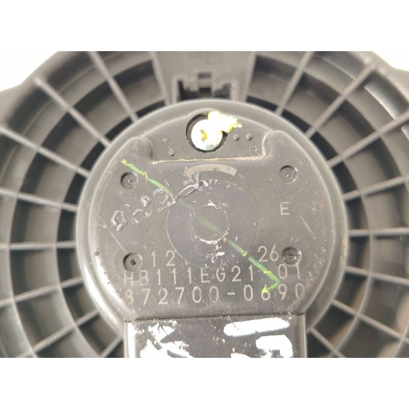 Recambio de ventilador calefaccion para mazda 2 (de_, dh_) 1.5 (de5fs) referencia OEM IAM HB111EG21 8727000690 DF7161B10