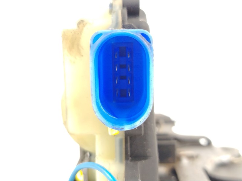 Recambio de cerradura puerta delantera izquierda para seat ibiza iii (6l1) 1.4 tdi referencia OEM IAM 3B1837015AQ  