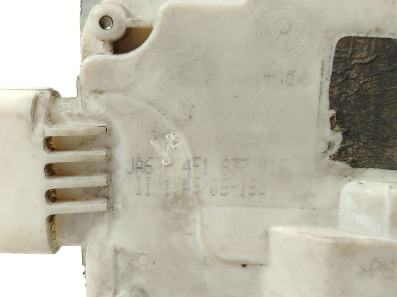 Recambio de cerradura puerta delantera izquierda para audi a3 (8p1) 2.0 tdi 16v referencia OEM IAM 4F1837015  