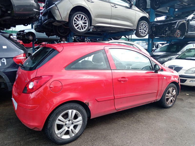 opel corsa c (x01) del año 2007