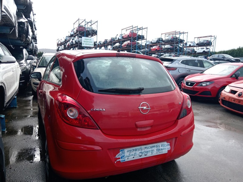 opel corsa c (x01) del año 2007