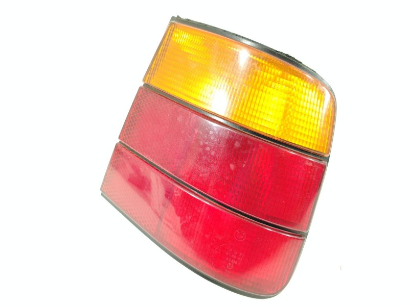 Recambio de piloto trasero derecho para bmw 5 (e34) 520 i 24v referencia OEM IAM 63211384010 133690 