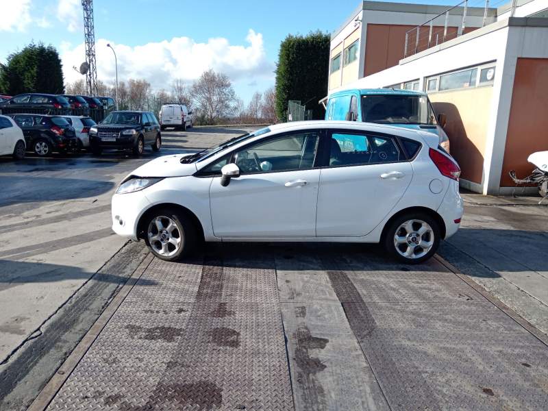 ford fiesta vi (cb1, ccn) del año 2010