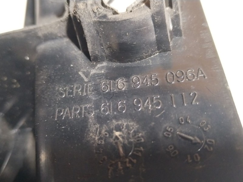 Recambio de piloto trasero derecho para seat ibiza iii (6l1) 1.2 referencia OEM IAM 6L6945112 6L6945096A 