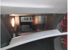 Recambio de guantera para citroën c4 picasso ii 1.6 bluehdi 120 referencia OEM IAM 1609671280 96778791ZD 