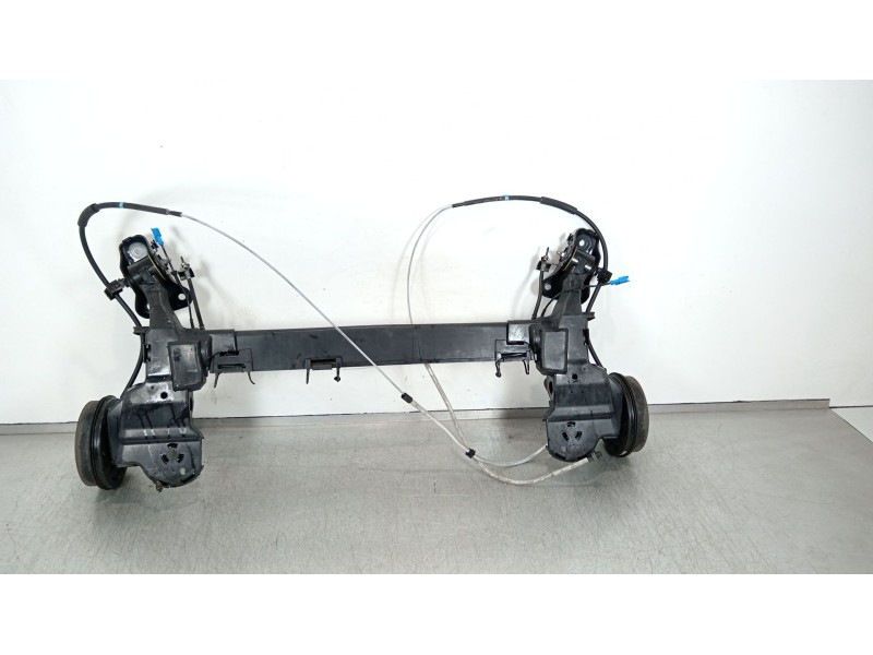 Recambio de puente trasero para peugeot 208 i (ca_, cc_) 1.2 vti 82 referencia OEM IAM 1607197280  