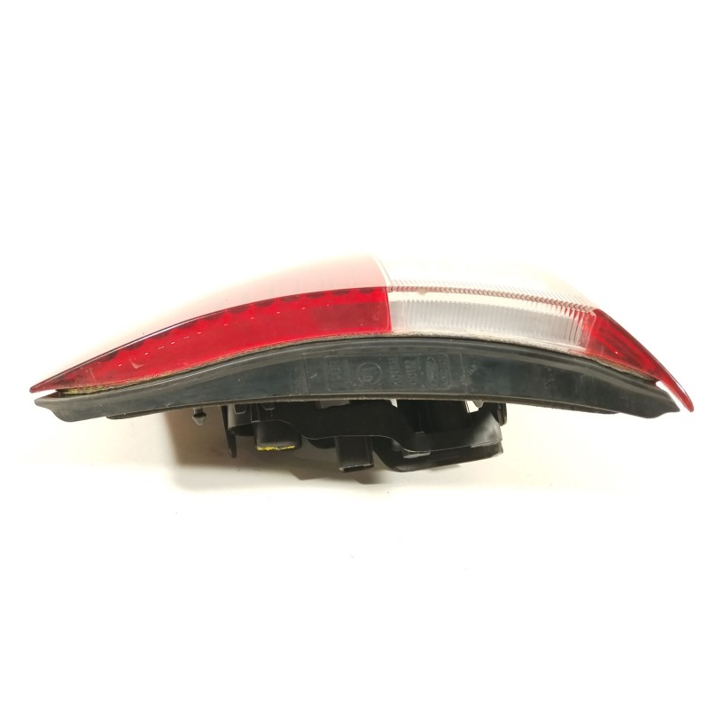 Recambio de piloto trasero derecho en porton para ford c-max edition referencia OEM IAM AM5113A602BE 89502668 