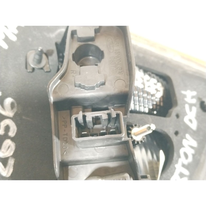 Recambio de piloto trasero derecho en porton para ford c-max edition referencia OEM IAM AM5113A602BE 89502668 