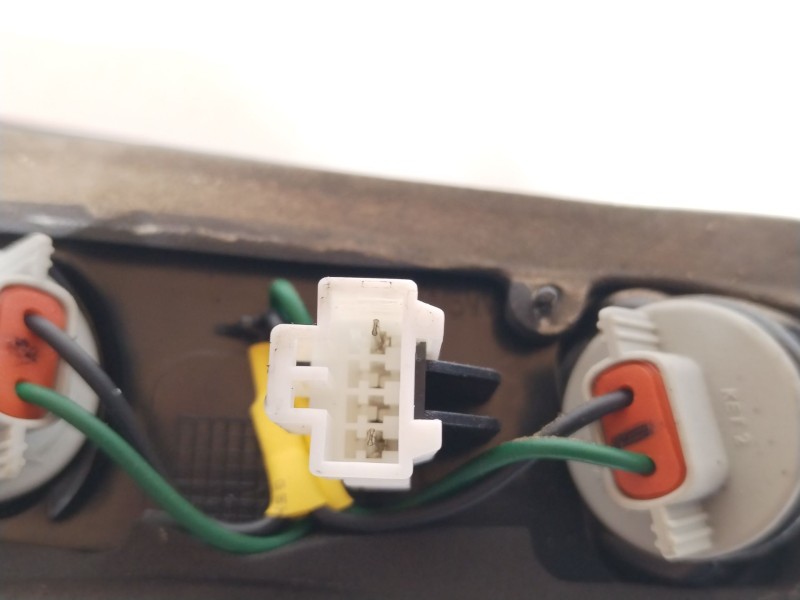 Recambio de piloto trasero derecho en porton para hyundai i20 classic referencia OEM IAM 92404C8000  