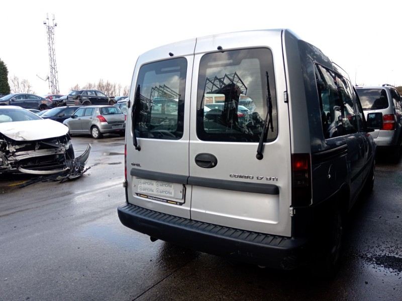 opel combo furgoneta/monovolumen del año 2003