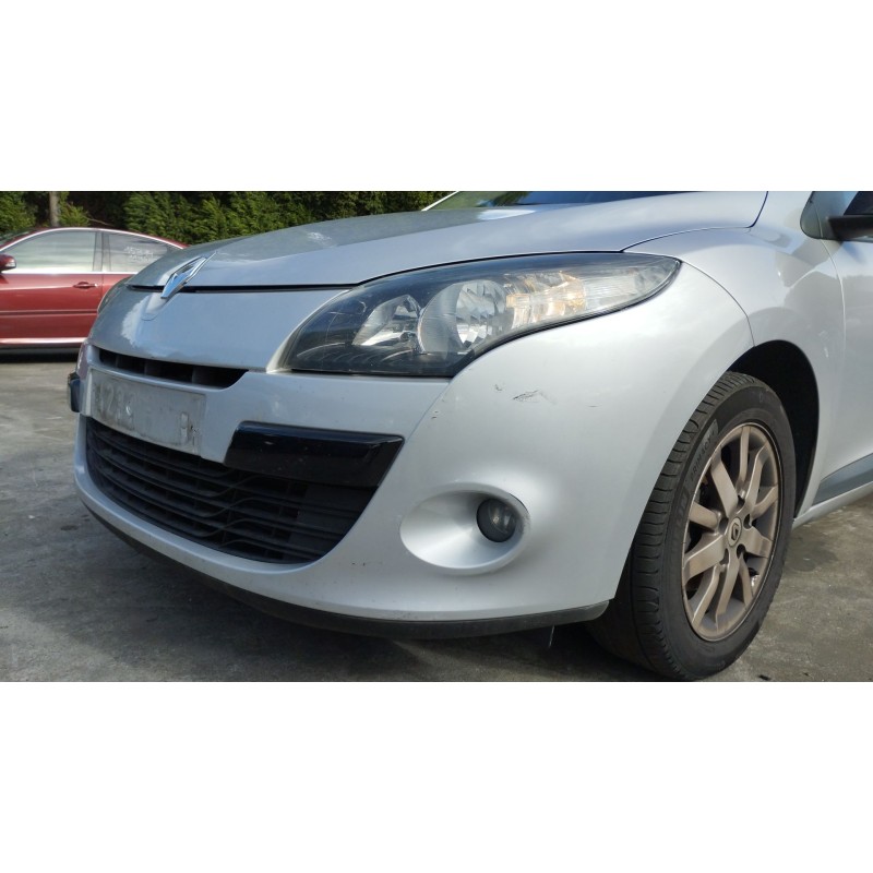 Recambio de paragolpes delantero para renault megane iii hatchback (bz0/1_, b3_) 1.5 dci referencia OEM IAM 620220004R  