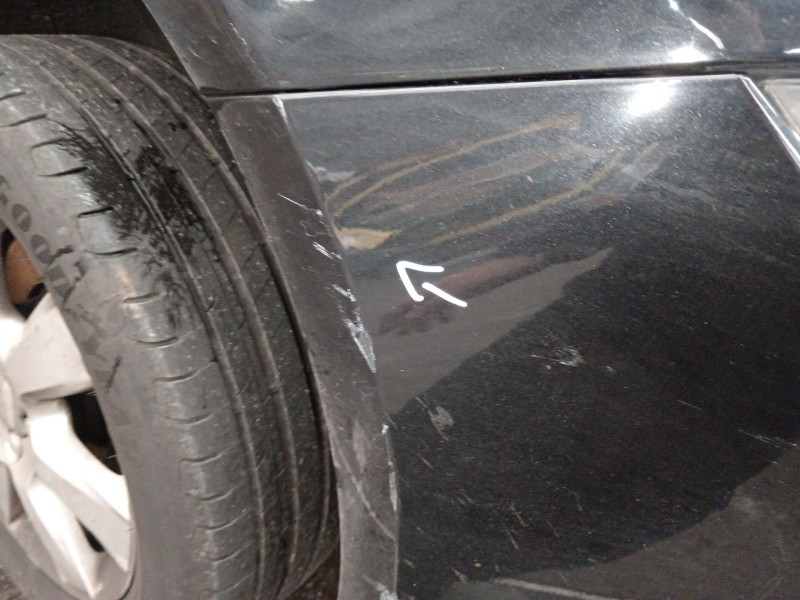 Recambio de paragolpes delantero para seat leon (1p1) 1.9 tdi referencia OEM IAM 1P0807221  