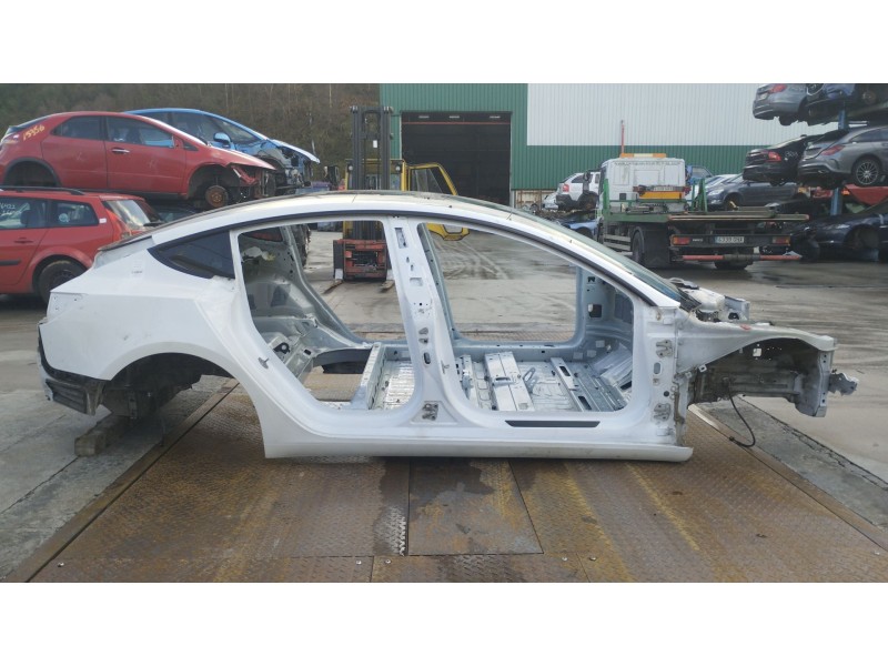 Recambio de carroceria completa para tesla model 3 (5yj3) ev referencia OEM IAM   