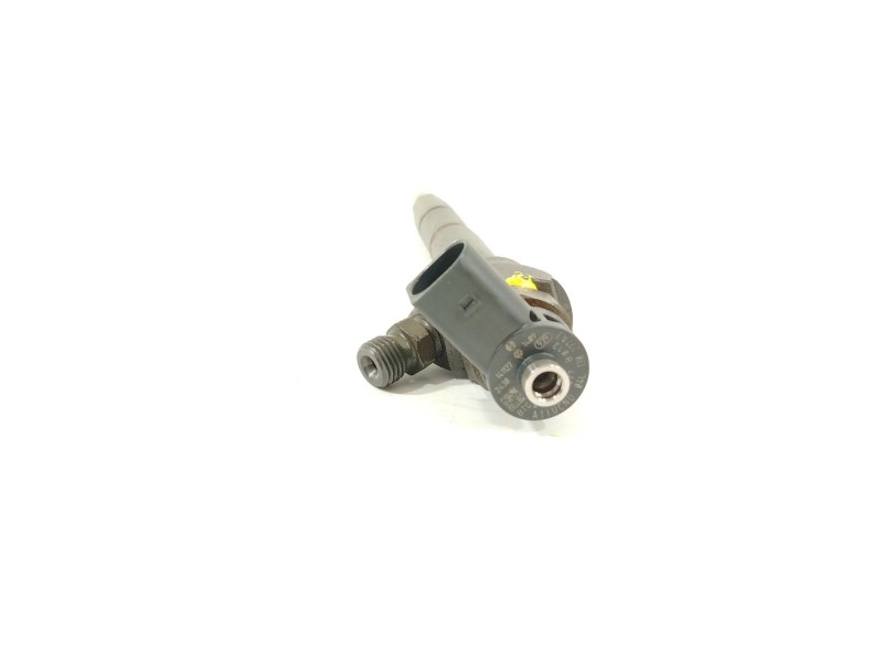 Recambio de inyector para seat leon (5f1) 1.6 tdi referencia OEM IAM 04L130277AJ  