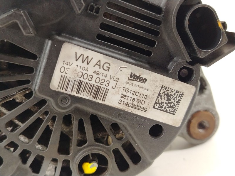 Recambio de alternador para seat leon (5f1) 1.6 tdi referencia OEM IAM 03L903023J TG12C113 
