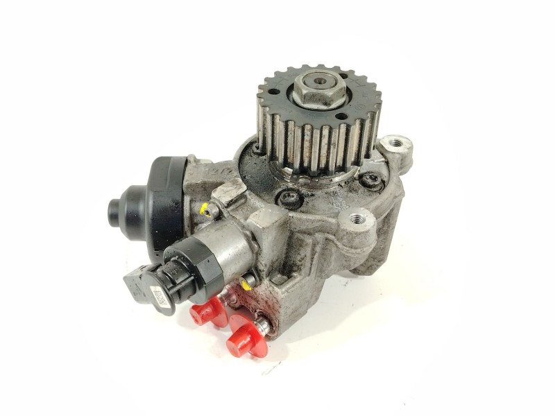 Recambio de bomba inyeccion para seat leon (5f1) 1.6 tdi referencia OEM IAM 04L130755D  