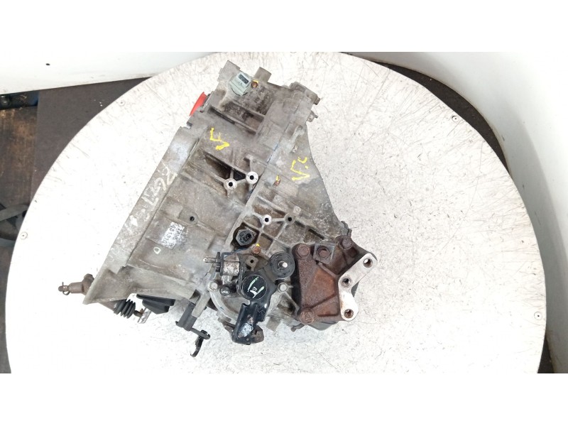 Recambio de caja cambios para hyundai i20 comfort referencia OEM IAM TAM5B  