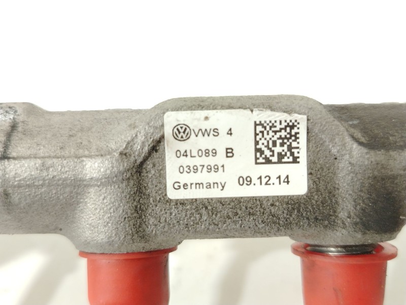 Recambio de rampa inyectora para seat leon (5f1) 1.6 tdi referencia OEM IAM 04L130089B 04L906054 057130764AB