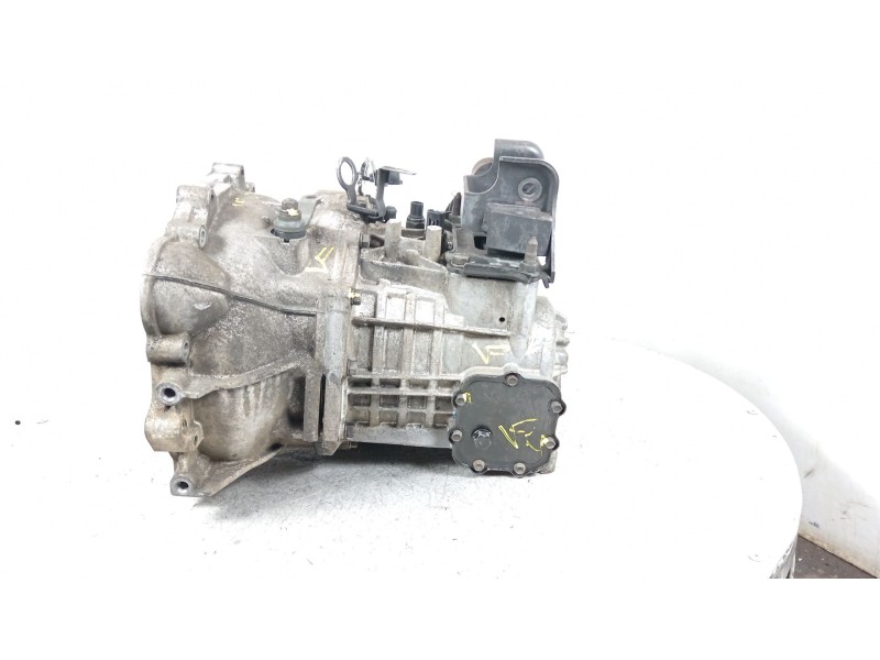 Recambio de caja cambios para hyundai tucson (jm) 2.0 crdi referencia OEM IAM L5H 4300039940 236070