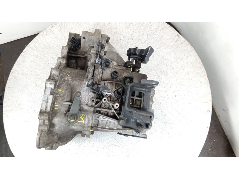 Recambio de caja cambios para hyundai tucson (jm) 2.0 crdi referencia OEM IAM L5H 4300039940 236070