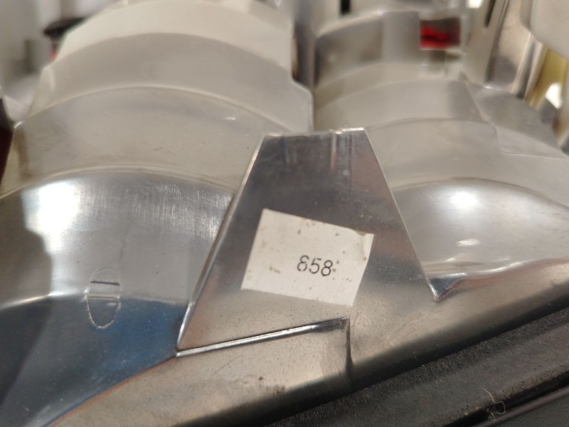 Recambio de piloto trasero derecho para bmw 3 (e46) 320 d referencia OEM IAM 6946536 63216946536 