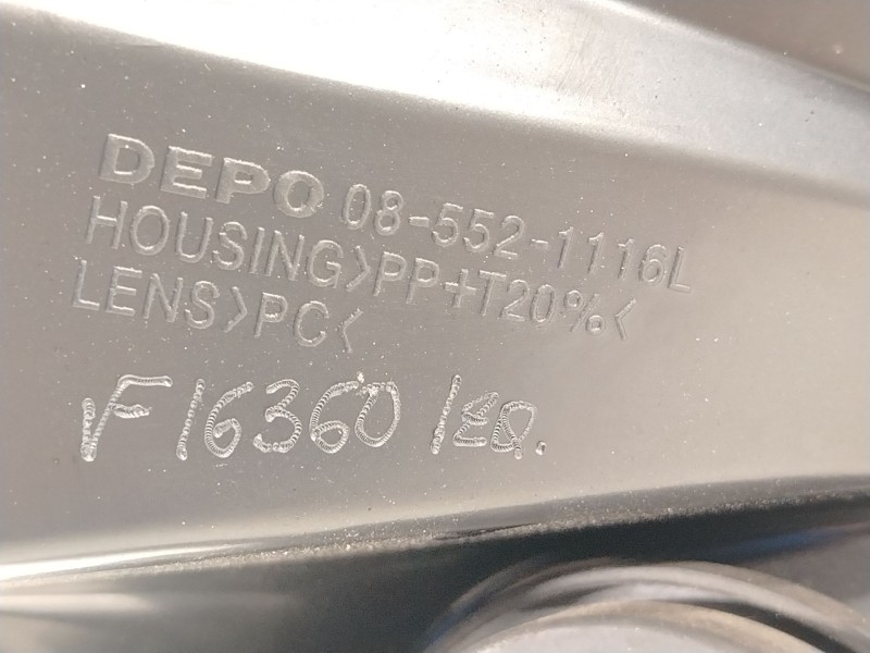 Recambio de faro izquierdo para citroën xsara picasso (n68) 2.0 hdi referencia OEM IAM 620837 085521116 