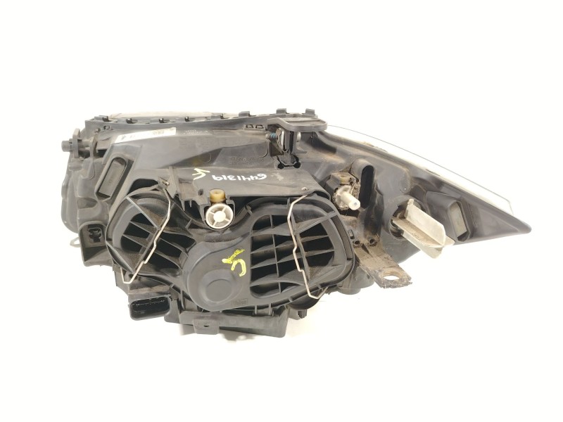 Recambio de faro derecho para bmw 1 (e87) 118 i referencia OEM IAM 63126924486 89310921 