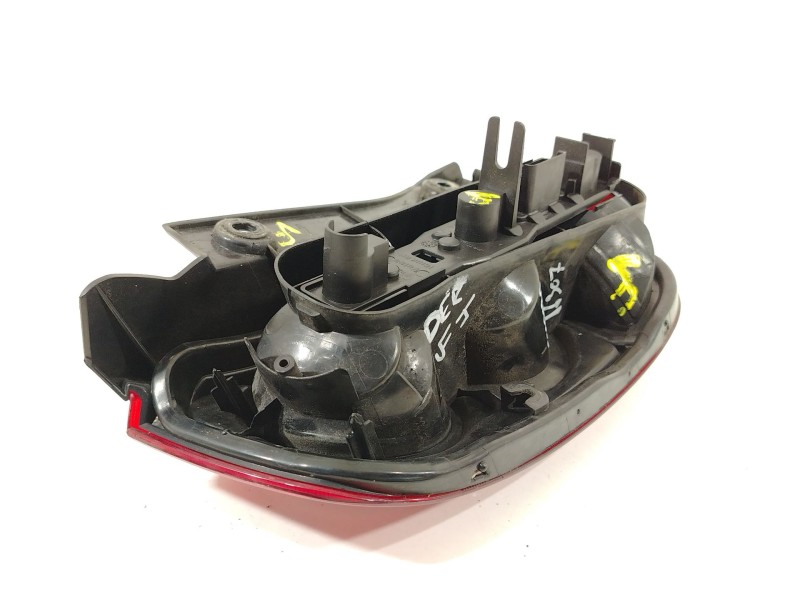 Recambio de piloto trasero derecho para nissan micra iii (k12) 1.5 dci referencia OEM IAM 26550BC500  