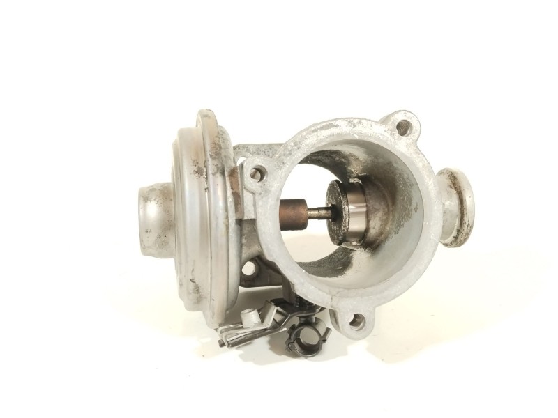 Recambio de valvula egr para bmw x5 (e70) 3.0d referencia OEM IAM 7804380 11717804382 