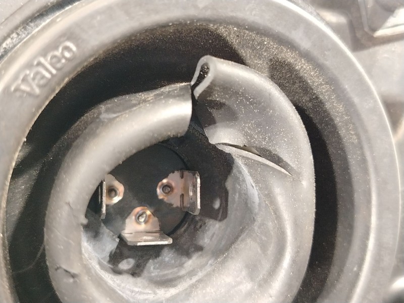 Recambio de faro izquierdo para nissan micra iii (k12) 1.5 dci referencia OEM IAM 26060BC500 89900074 