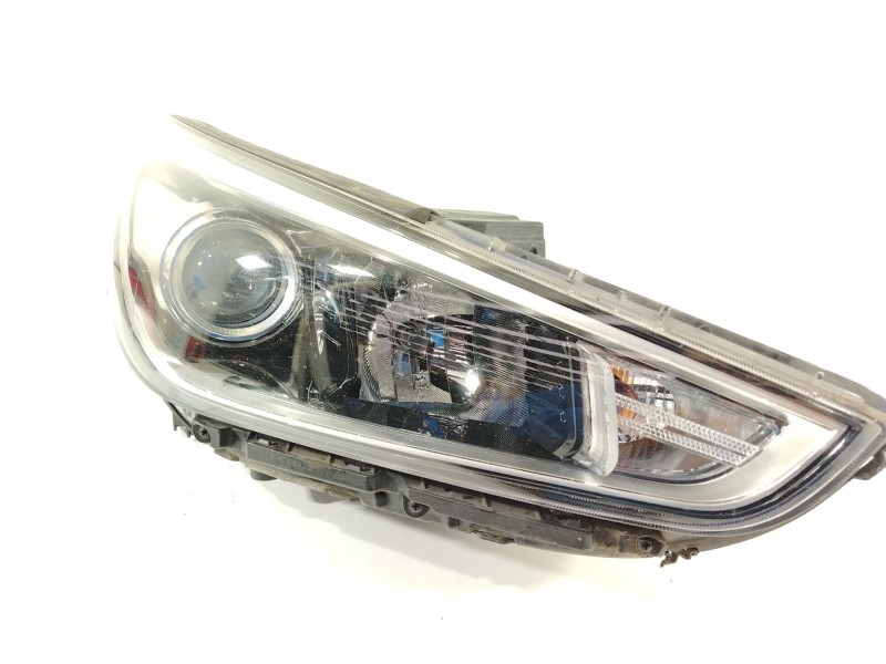 Recambio de faro derecho para hyundai i30 (pde, pd, pden) 1.0 t-gdi referencia OEM IAM 92102G4020  