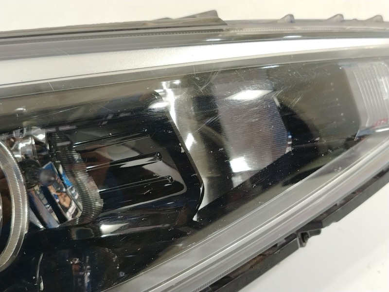 Recambio de faro derecho para hyundai i30 (pde, pd, pden) 1.0 t-gdi referencia OEM IAM 92102G4020  