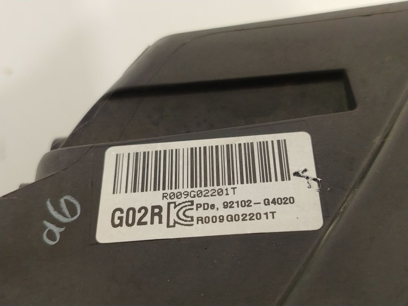 Recambio de faro derecho para hyundai i30 (pde, pd, pden) 1.0 t-gdi referencia OEM IAM 92102G4020  