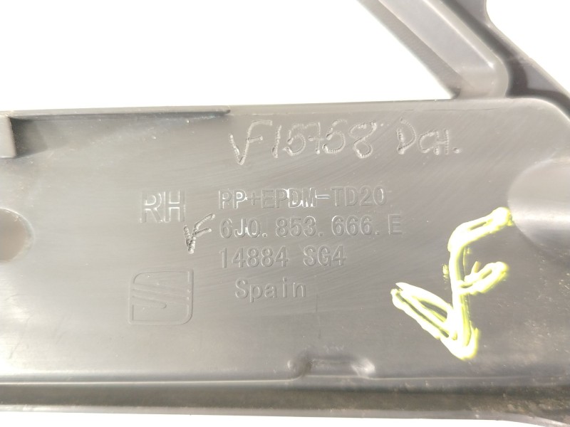Recambio de rejilla paragolpes derecha para seat ibiza iv (6j5, 6p1) 1.4 tdi referencia OEM IAM 6J0853666E  