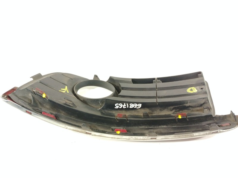 Recambio de rejilla paragolpes derecha para volkswagen golf v variant (1k5) 1.9 tdi referencia OEM IAM 1K0853666H  