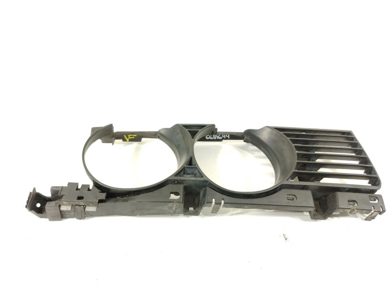 Recambio de rejilla delantera para bmw 5 (e34) 520 i 24v referencia OEM IAM 51138186441  