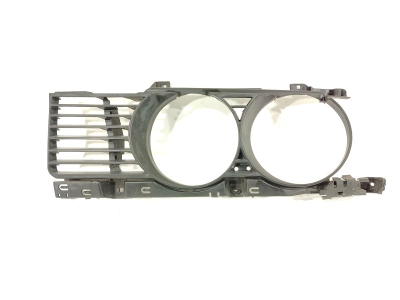 Recambio de rejilla delantera para bmw 5 (e34) 520 i 24v referencia OEM IAM 51131944138  