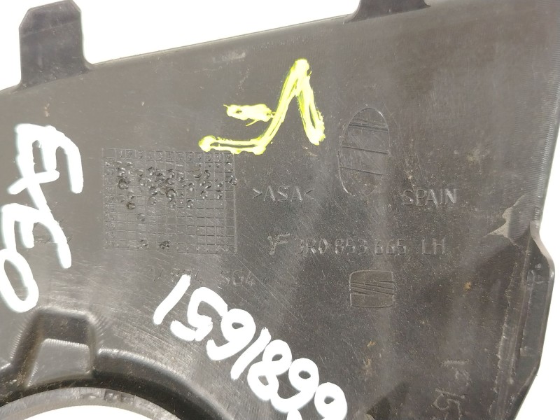 Recambio de rejilla paragolpes izquierda para seat exeo st (3r5) 2.0 tdi referencia OEM IAM 3R0853665  