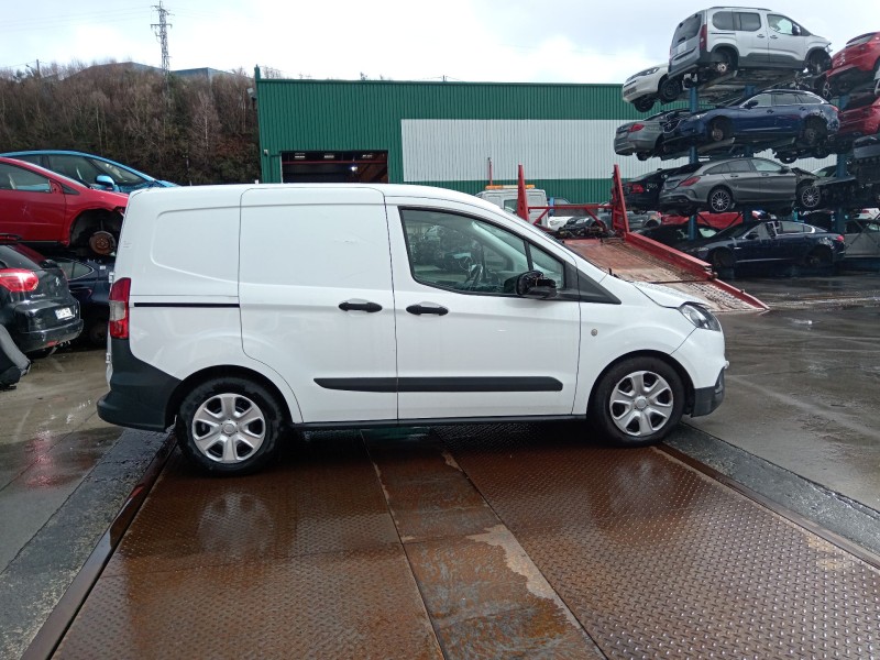 ford transit courier b460 furgoneta/monovolumen del año 2021