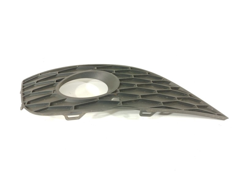 Recambio de rejilla paragolpes derecha para seat exeo st (3r5) 2.0 tdi referencia OEM IAM 3R0853666A  