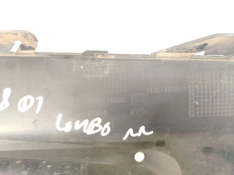 Recambio de rejilla paragolpes izquierda para opel combo furgoneta/monovolumen (k9) 1.6 d referencia OEM IAM 9816778680  