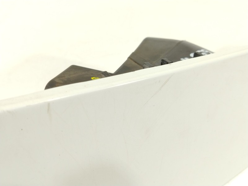 Recambio de tapa exterior combustible para peugeot boxer furgoneta 2.2 bluehdi 140 referencia OEM IAM 1385931080 53359501 