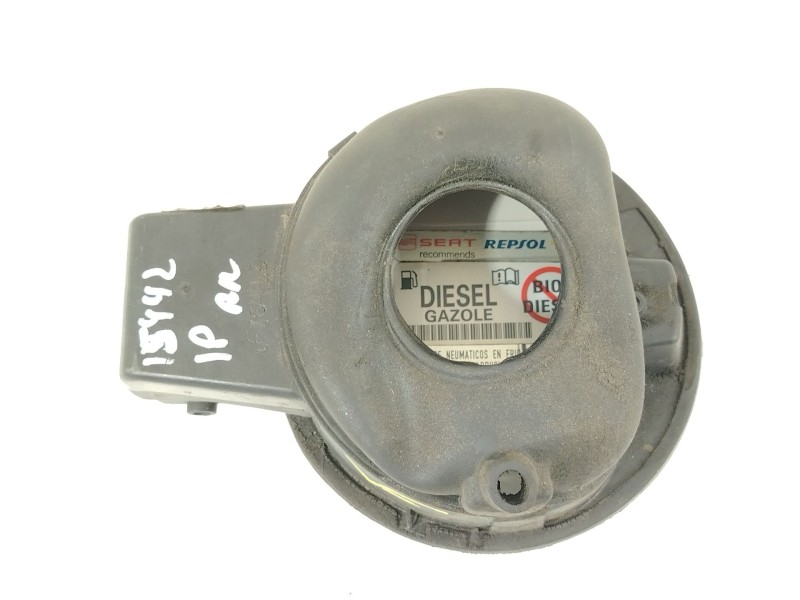Recambio de tapa exterior combustible para seat leon (1p1) 1.9 tdi referencia OEM IAM 1P0809905 1K0010375S 1K0010497C