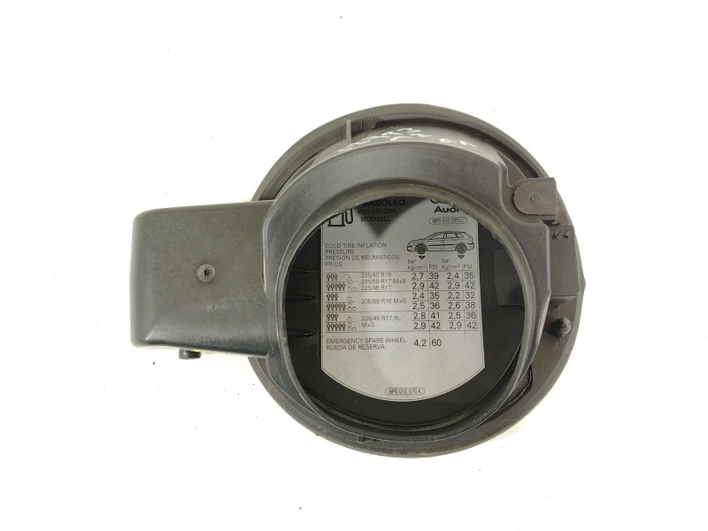 Recambio de tapa exterior combustible para audi a3 (8p1) 2.0 tdi referencia OEM IAM 8P4809999 8P0010370L 8P0010570K