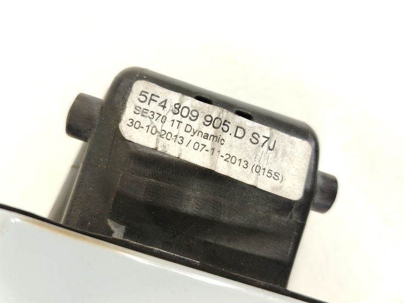 Recambio de tapa exterior combustible para seat leon (5f1) cupra 280 referencia OEM IAM 5F4809905D 5F4809905B 5F4809905C