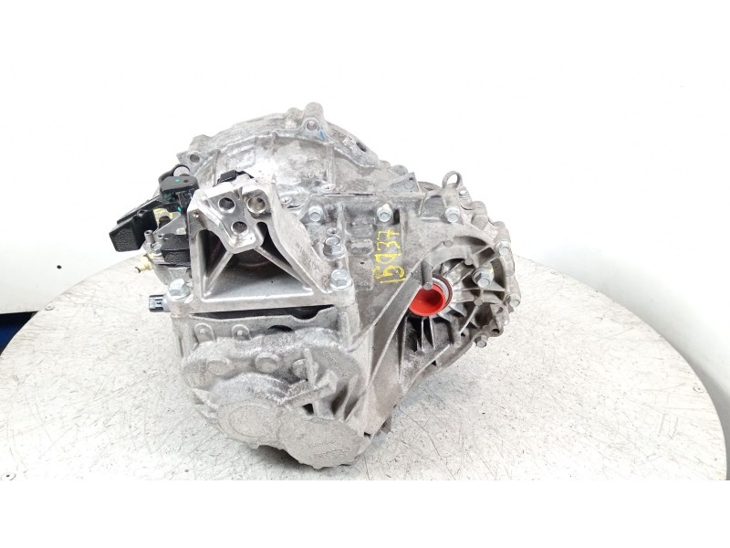 Recambio de caja cambios para hyundai i30 (pde, pd, pden) 1.6 crdi referencia OEM IAM WJJ6A M56CF31 