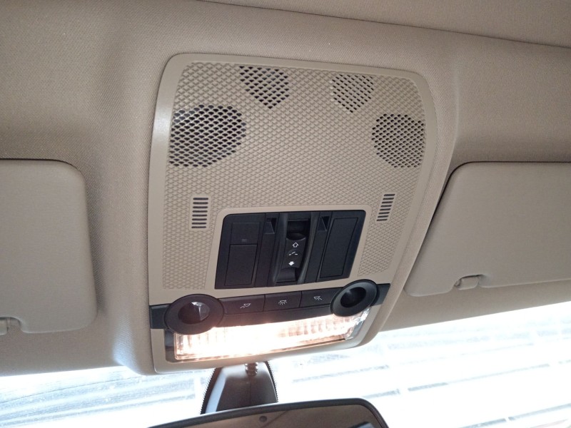 Recambio de luz interior para bmw x5 (e70) 3.0d referencia OEM IAM 61319166719 747563000 