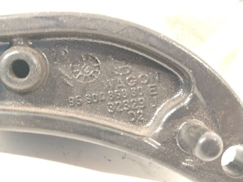 Recambio de bisagra puerta trasera derecha para citroën berlingo cuadro x referencia OEM IAM 9680486680J 9680486880 