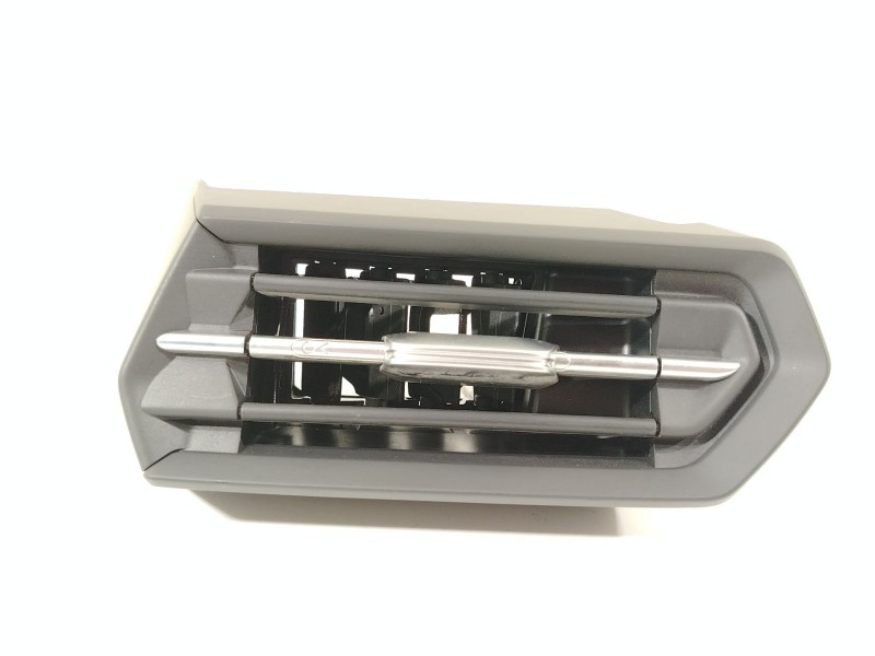 Recambio de rejilla aireadora para audi a3 sportback (8y) gy referencia OEM IAM 8Y1820901A  