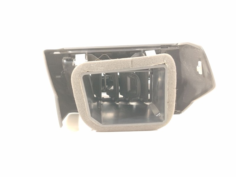 Recambio de rejilla aireadora para audi a3 sportback (8y) gy referencia OEM IAM 8Y1820901A  